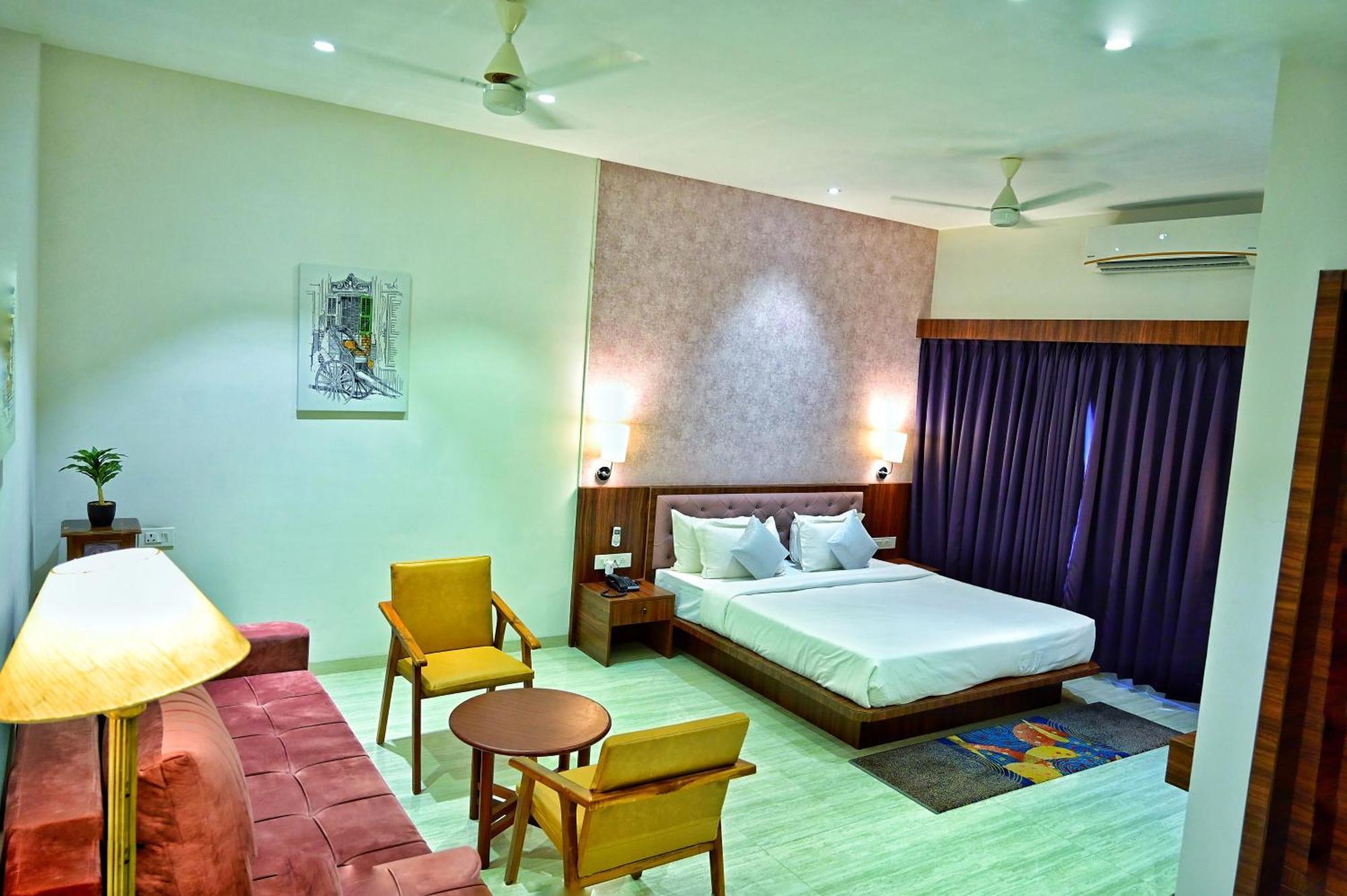 The One Hotel Nashik Εξωτερικό φωτογραφία