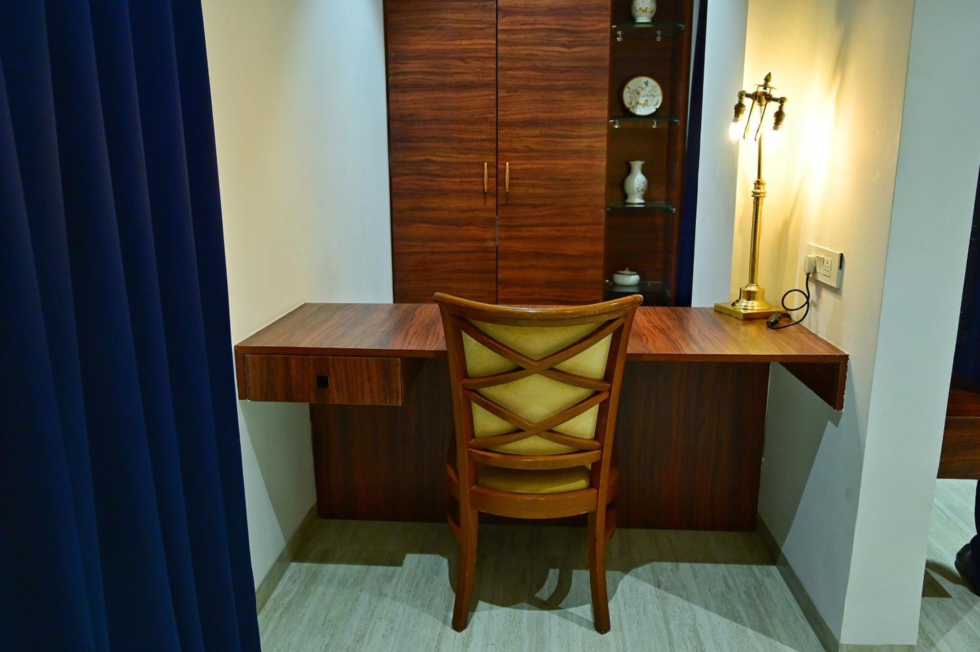 The One Hotel Nashik Εξωτερικό φωτογραφία