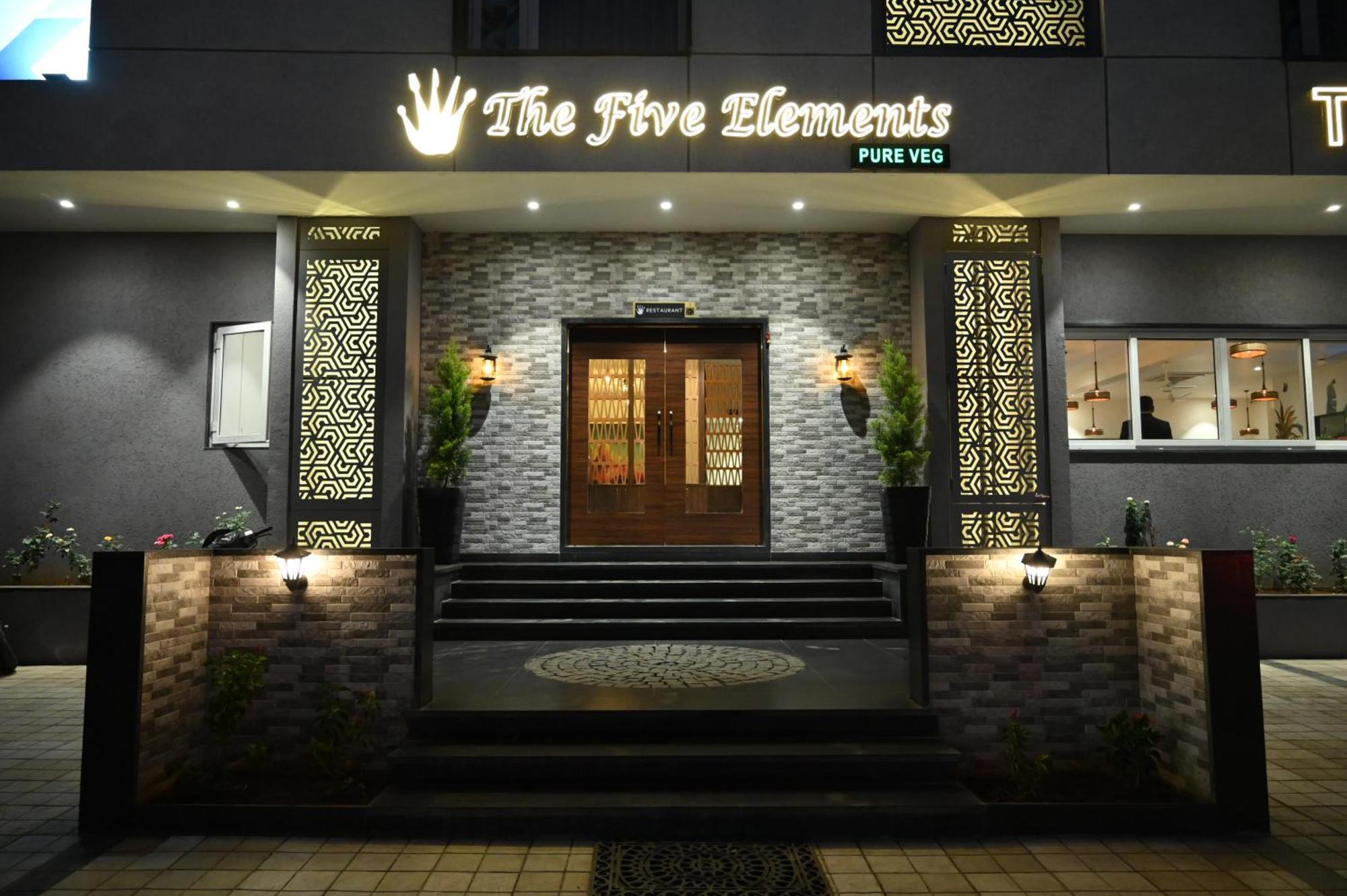 The One Hotel Nashik Εξωτερικό φωτογραφία